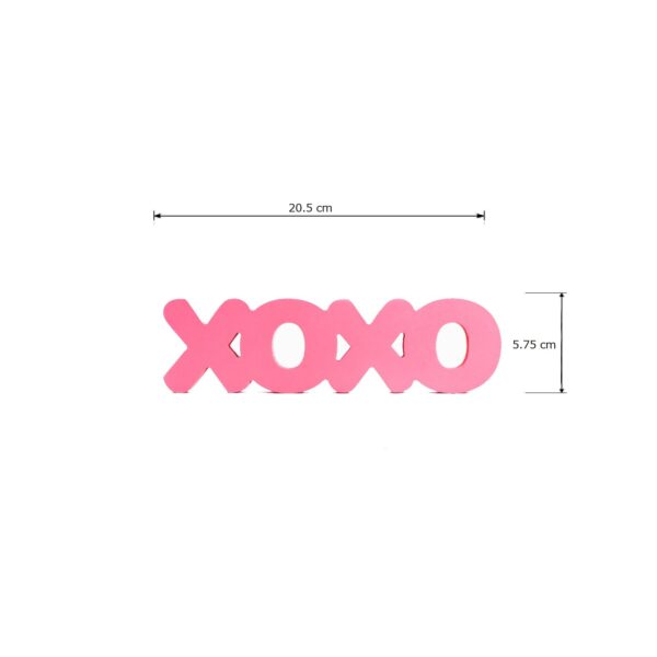 xoxo-pink-aesthetic-table-decor