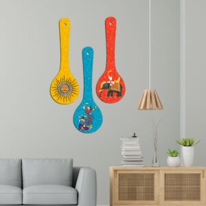 madhubani-art-wooden-wall-hanger-spoons-for-home-office-living-room-gift-wall-decoration