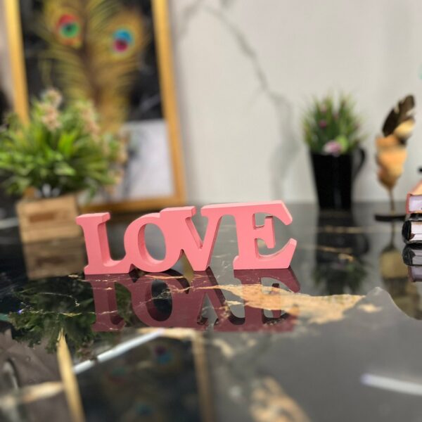 love-pink-aesthetic-table-decor